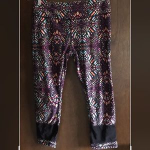 Kyodan Multicolored Cropped Leggings - M
